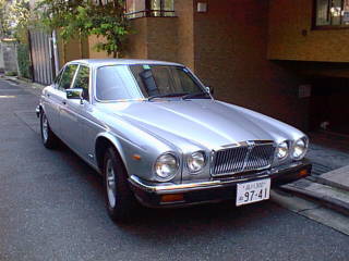86ジャガ-XJ6-4.2